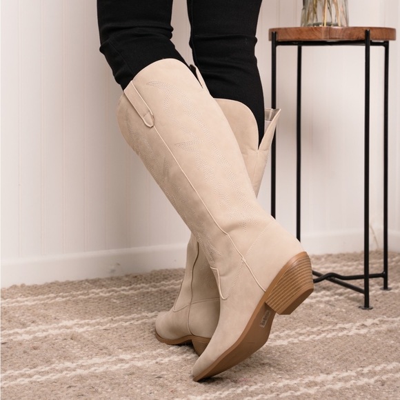 Western Knee High Sand Boots - Picture 7 of 8